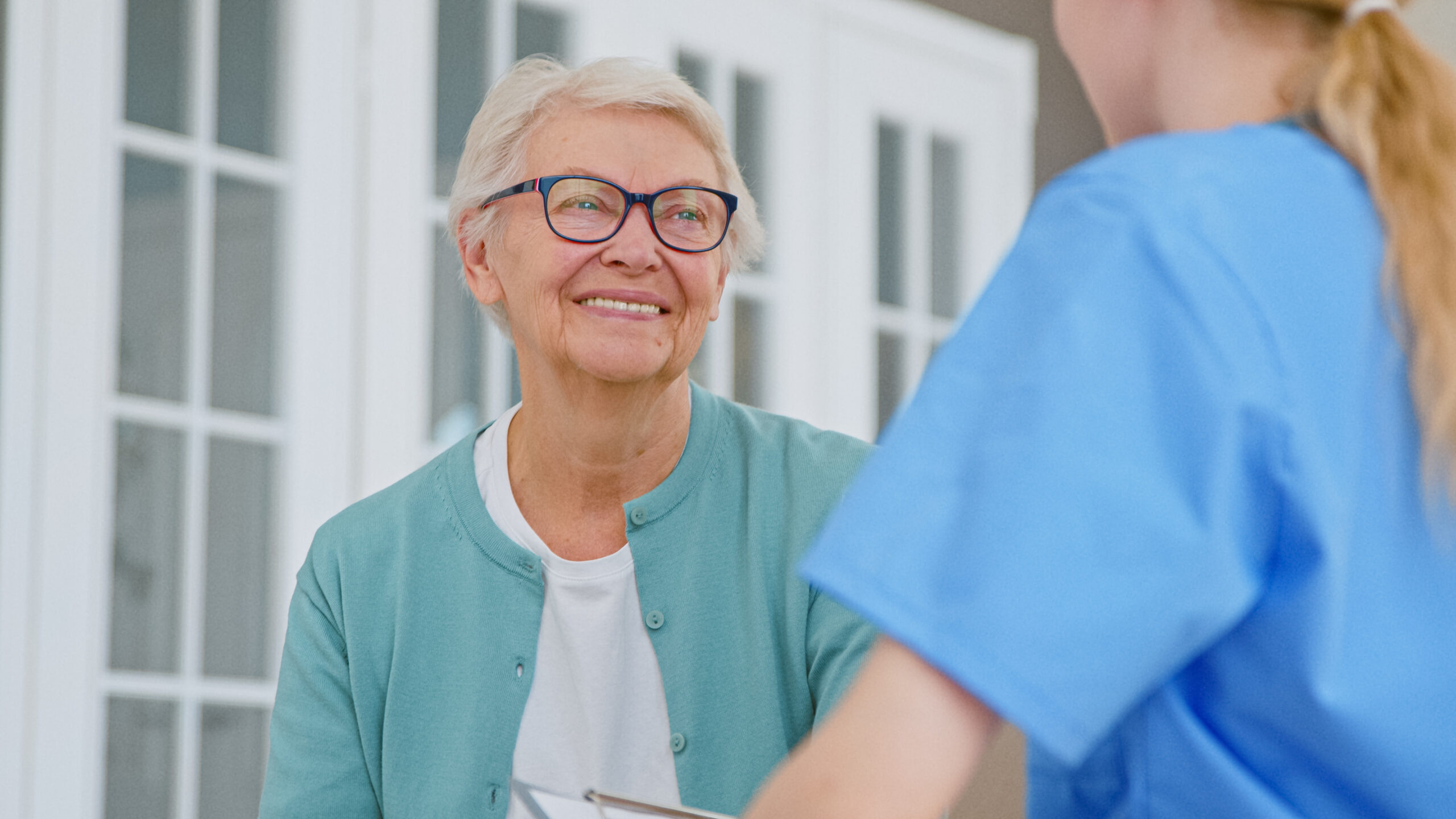 How to Help Your Loved One Cope with Long-Term Care | Park Shore Pharmacon
